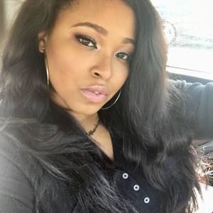 Meet your Posher, Kaylx